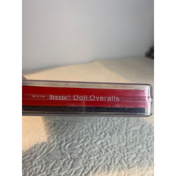 Sizzix Originals Doll Overalls Large Die Cut 38-0104 Craft Embellishment - Picture 12 of 16